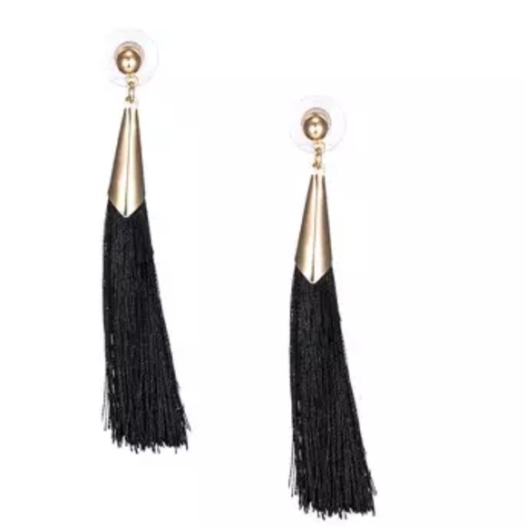 Jewelry - 3/$30🖤 New! Black & Gold Tassel Drop Earrings